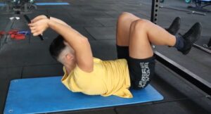 Curl up para marcar abdomen