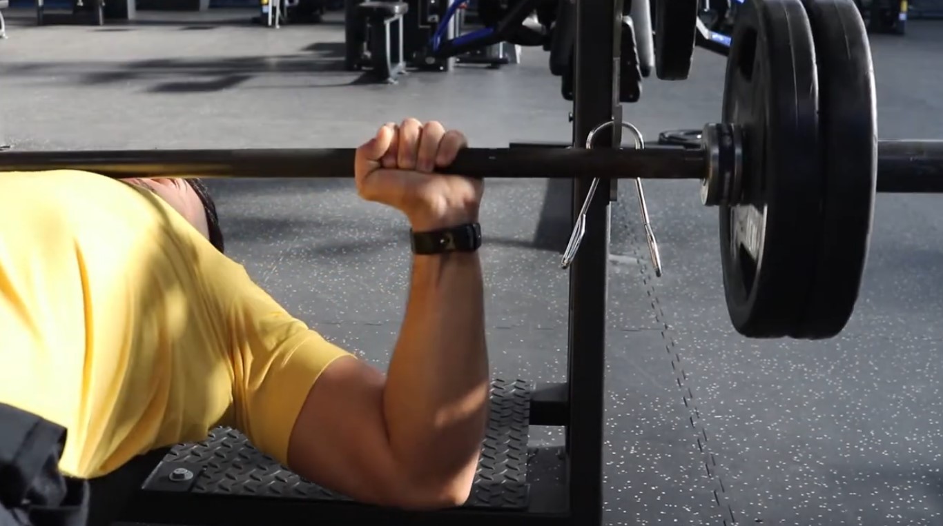 ejercicios básicos para masa muscular